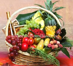 Deluxe Exotic Fruit Basket